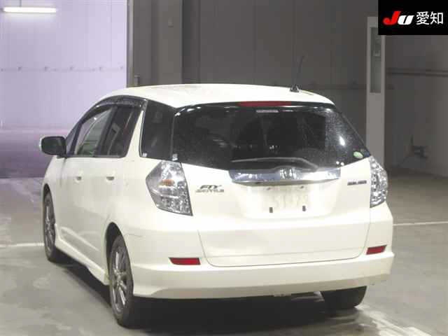 HONDA FIT SHUTTLE