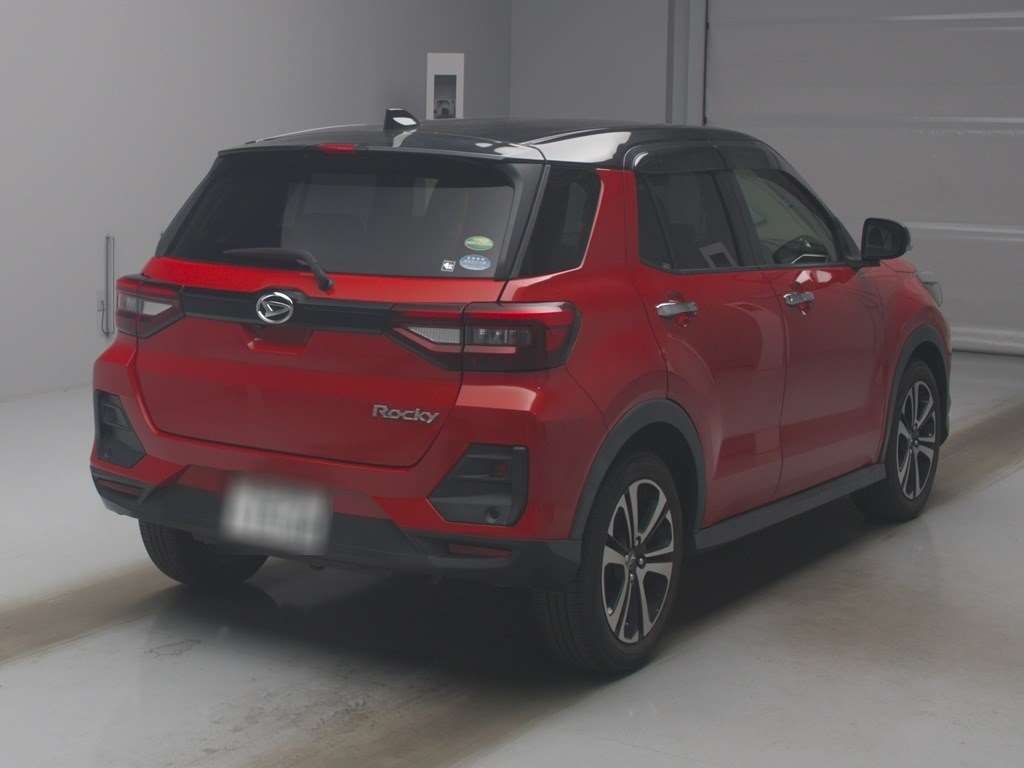 DAIHATSU ROCKY