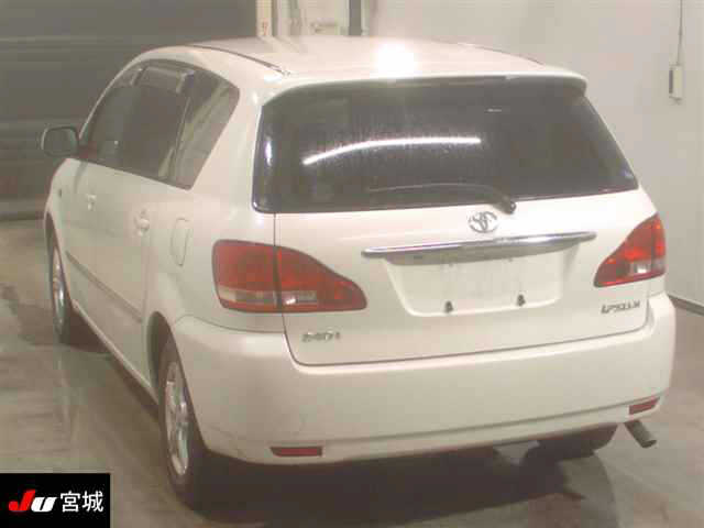 TOYOTA IPSUM