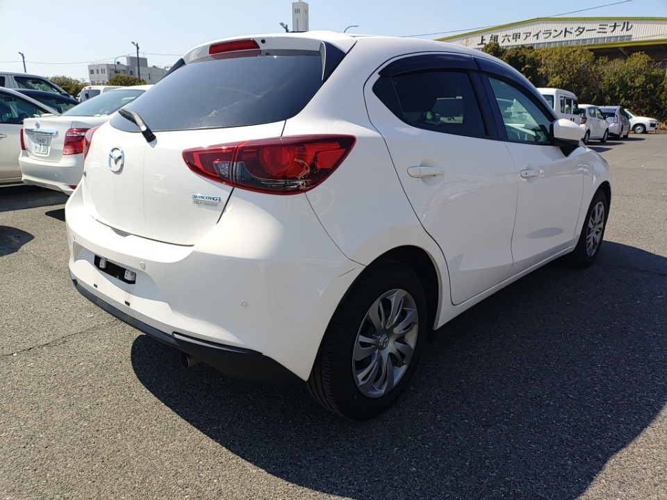 MAZDA MAZDA2