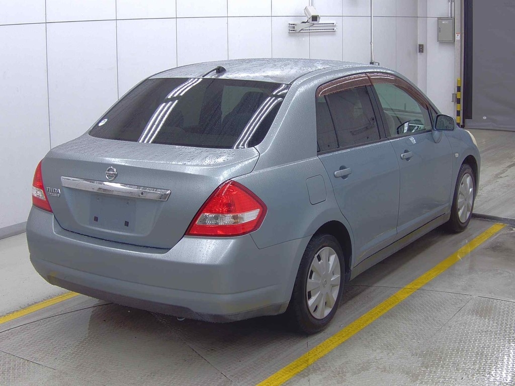NISSAN TIIDA LATIO