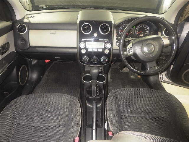MAZDA VERISA