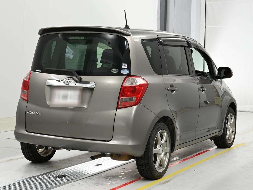TOYOTA RACTIS