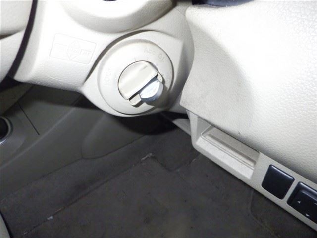 NISSAN TIIDA LATIO