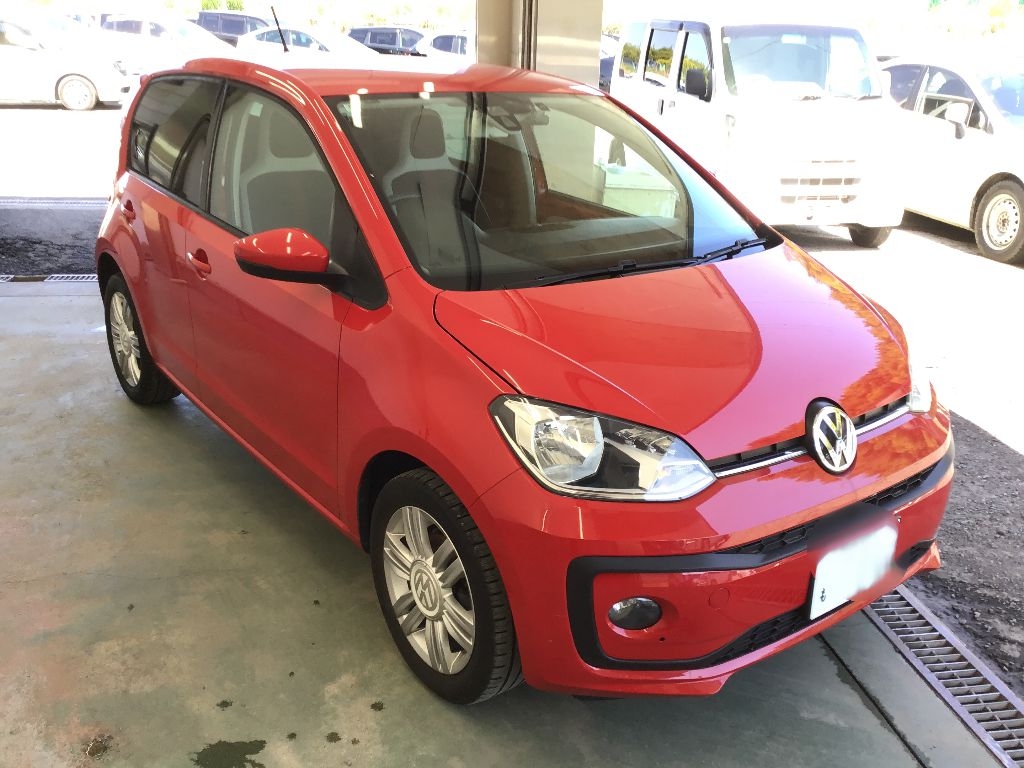 VOLKSWAGEN UP!