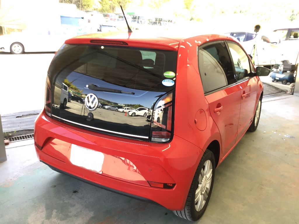 VOLKSWAGEN UP!