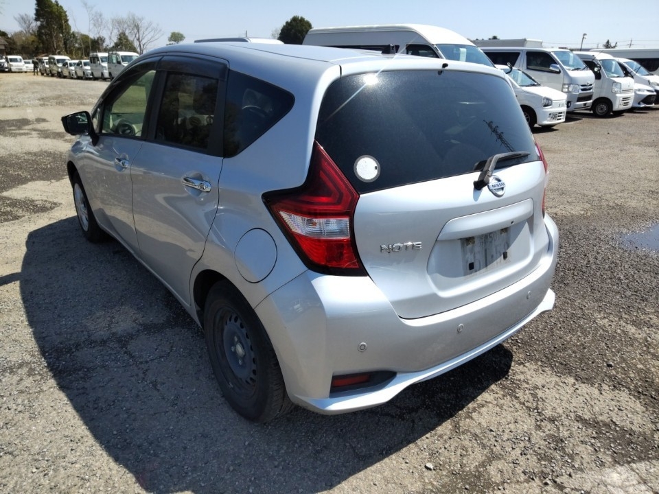 NISSAN NOTE