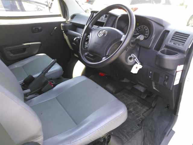 TOYOTA TOWN ACE