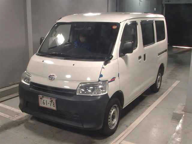 TOYOTA TOWN ACE