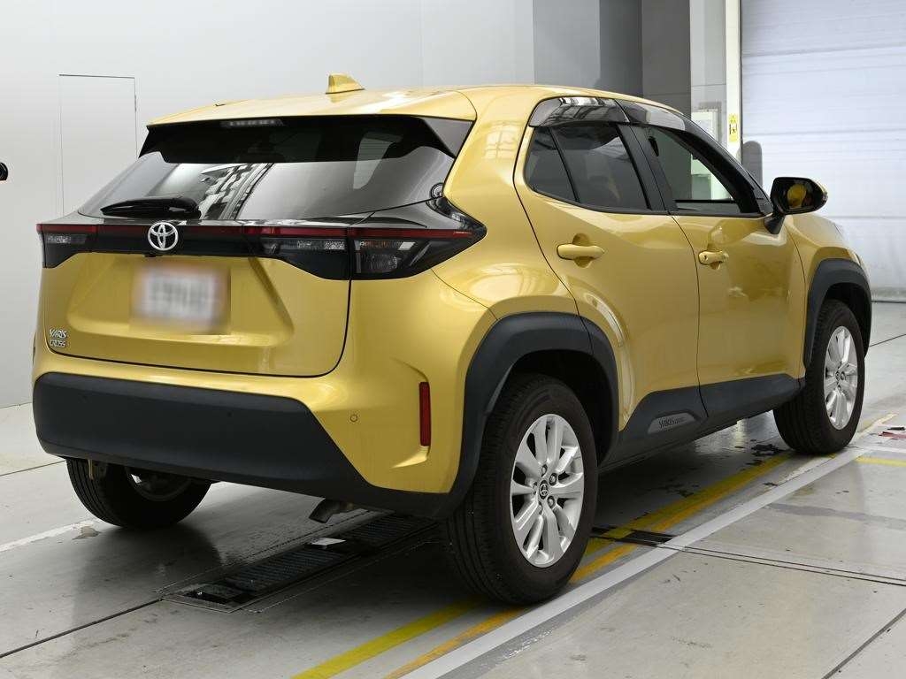 TOYOTA YARIS CROSS