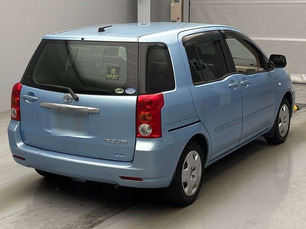 TOYOTA RAUM
