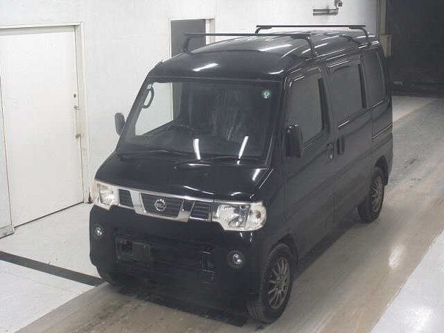 NISSAN NV100 CLIPPER