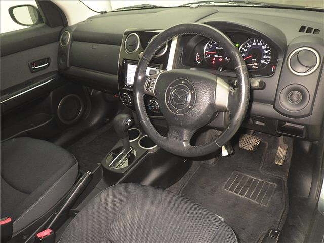 MAZDA VERISA
