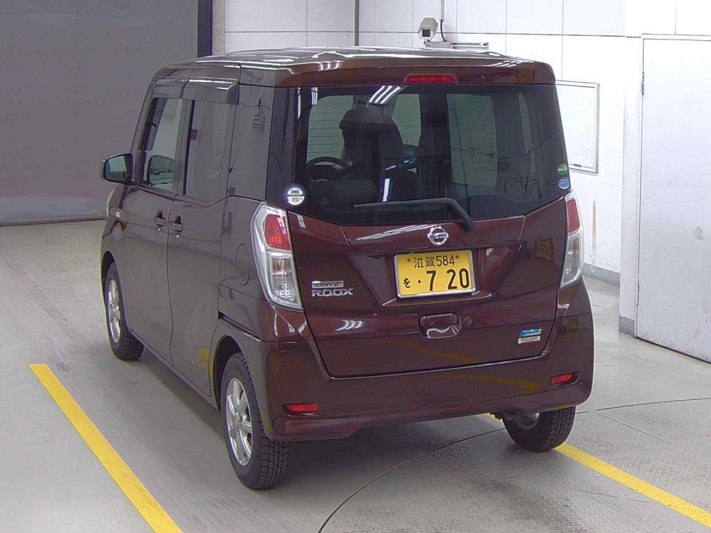 NISSAN DAYZ ROOX