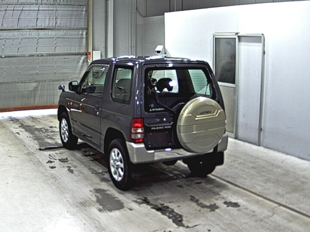 MITSUBISHI PAJERO MINI