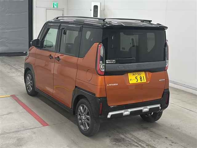 MITSUBISHI DELICA MINI
