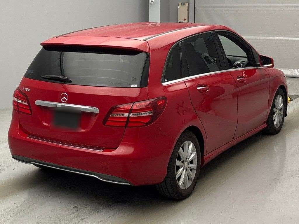 MERCEDES-BENZ B-CLASS