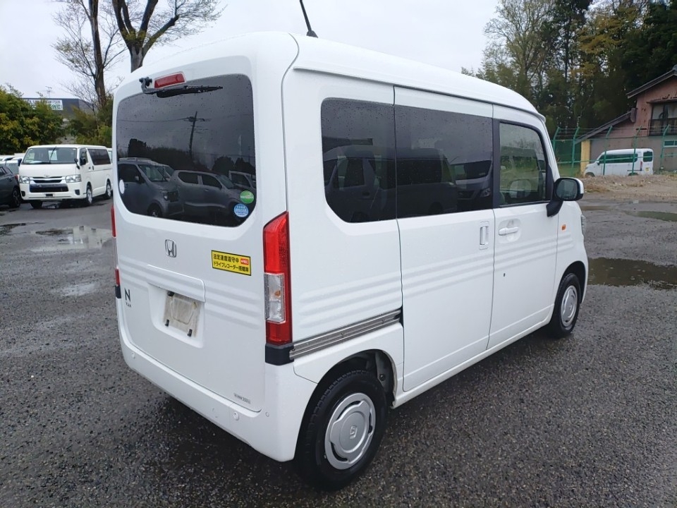 HONDA N-VAN