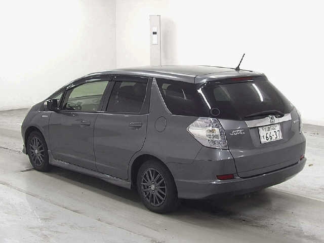HONDA FIT SHUTTLE