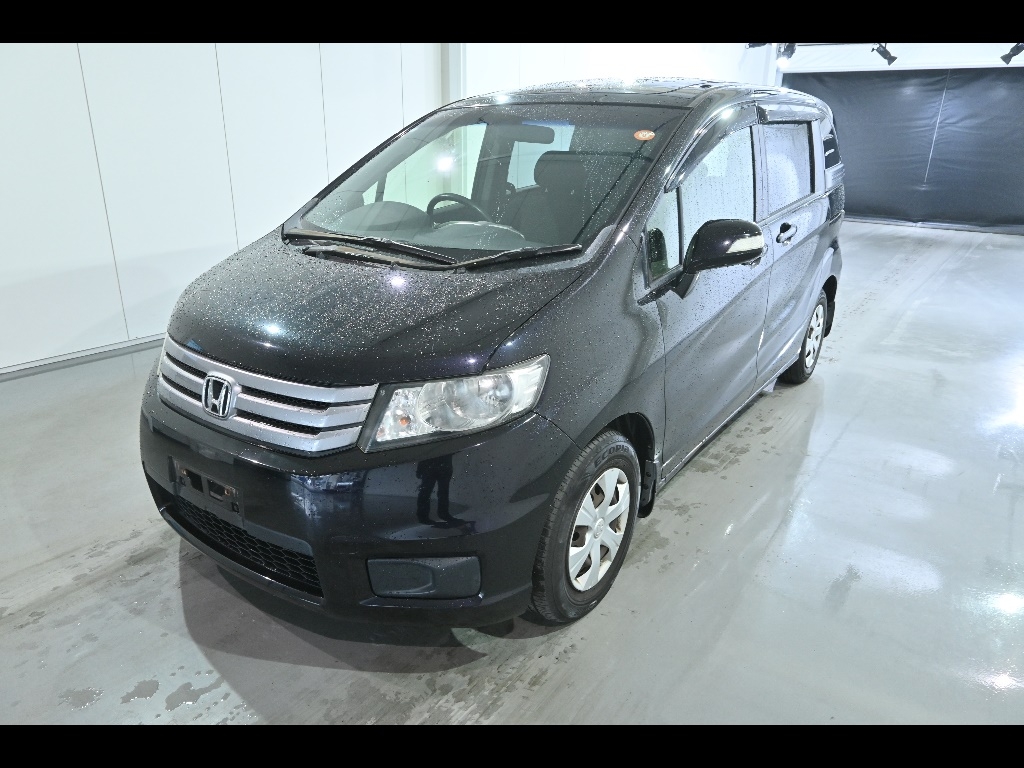 HONDA FREED SPIKE
