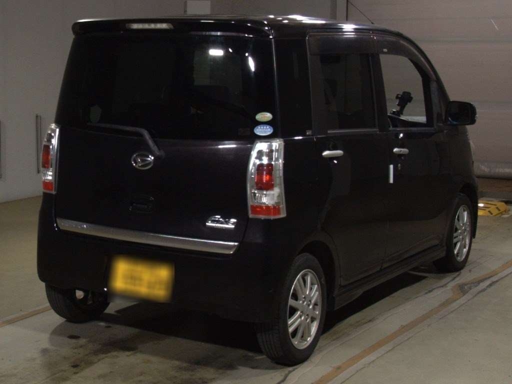DAIHATSU TANTO EXE