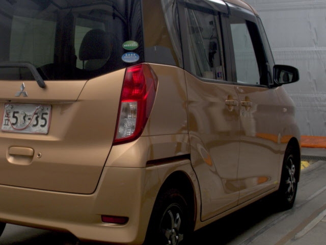 MITSUBISHI EK SPACE