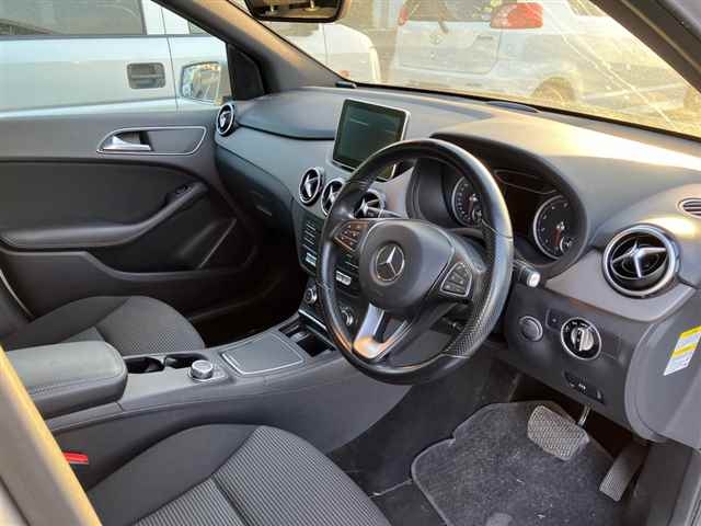 MERCEDES-BENZ B-CLASS