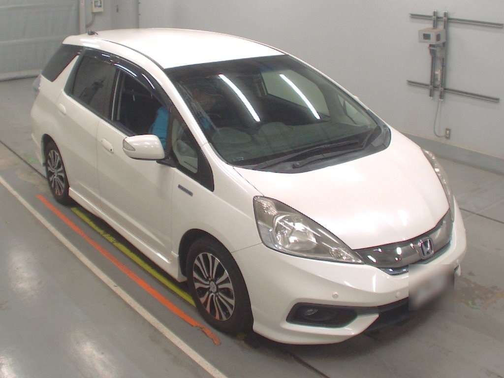 HONDA FIT SHUTTLE
