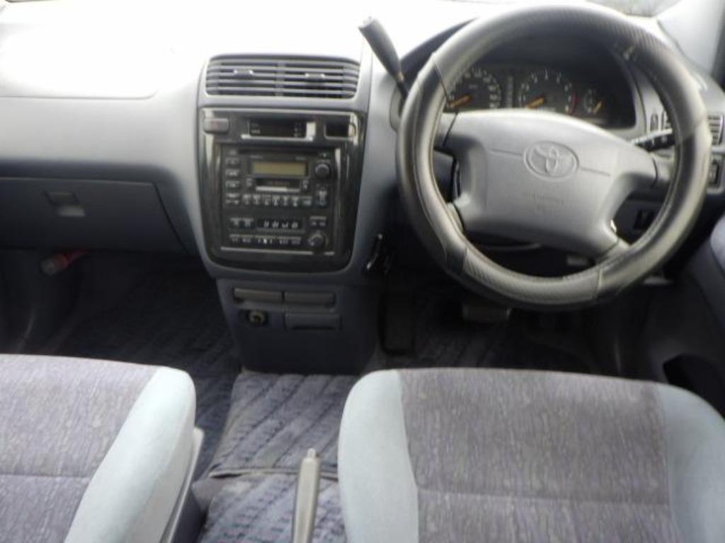 TOYOTA IPSUM
