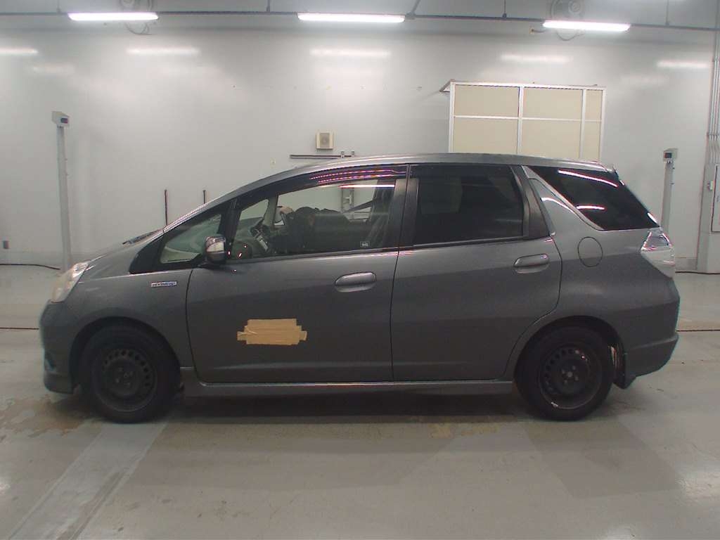 HONDA FIT SHUTTLE