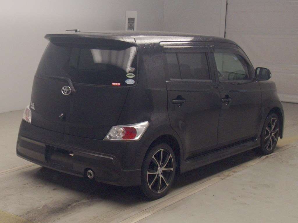 TOYOTA BB
