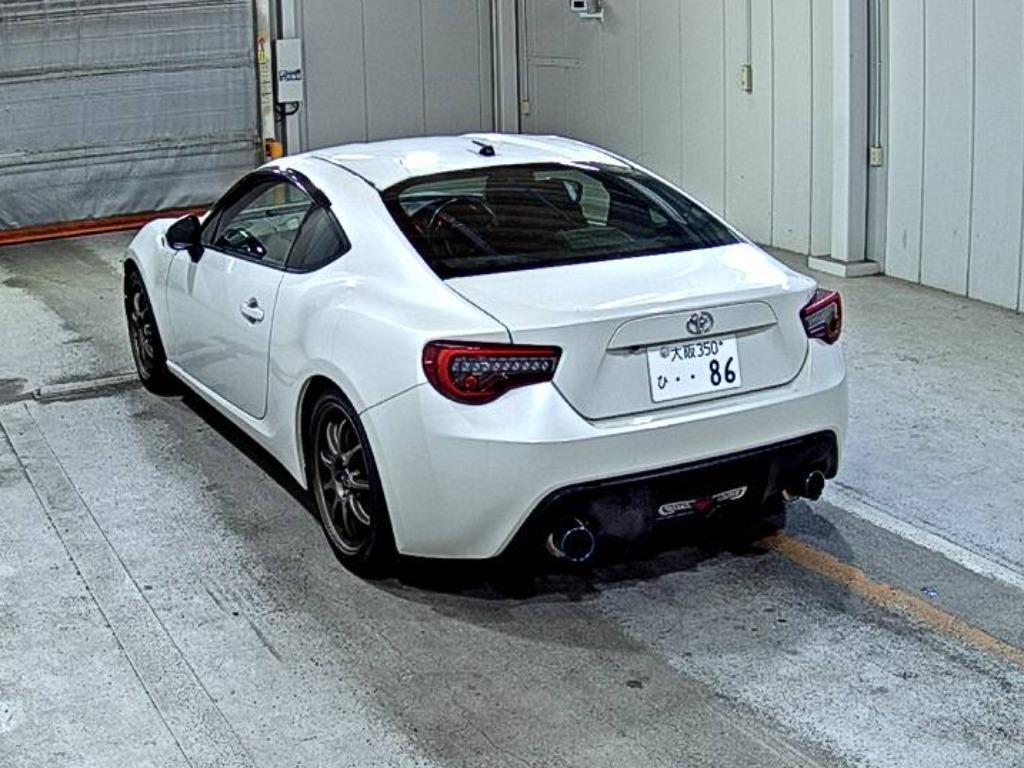 TOYOTA GT 86