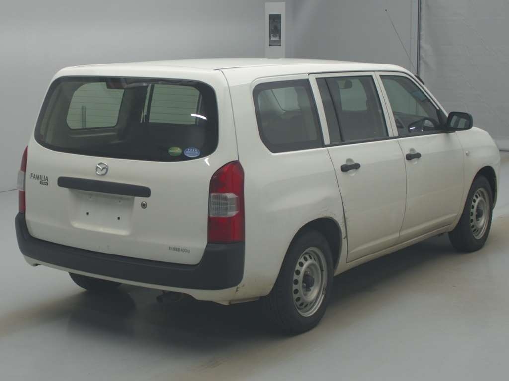 MAZDA FAMILIA