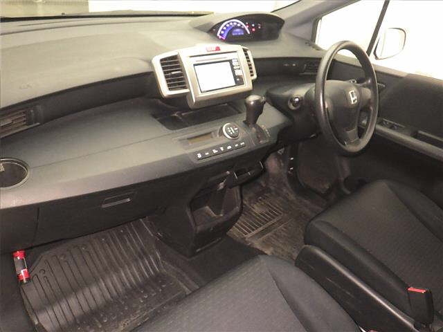 HONDA FREED SPIKE