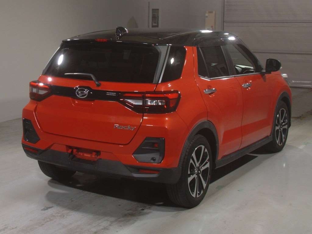 DAIHATSU ROCKY