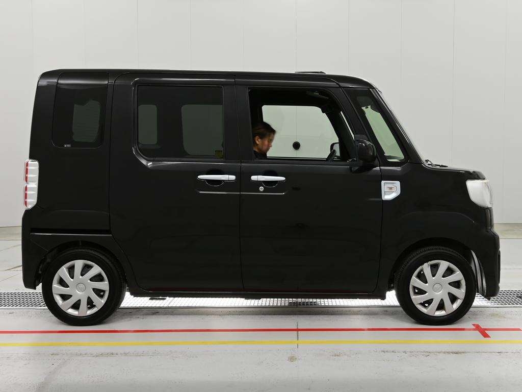 TOYOTA PIXIS MEGA