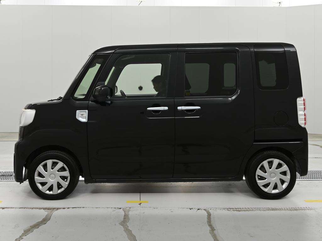 TOYOTA PIXIS MEGA