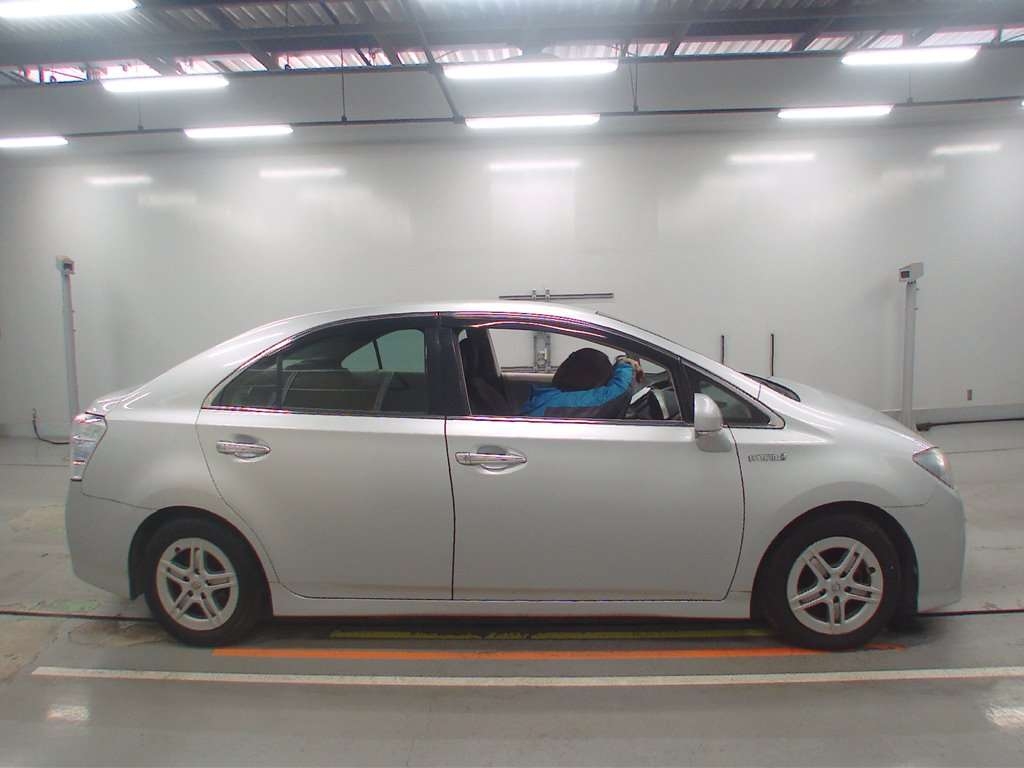 TOYOTA SAI