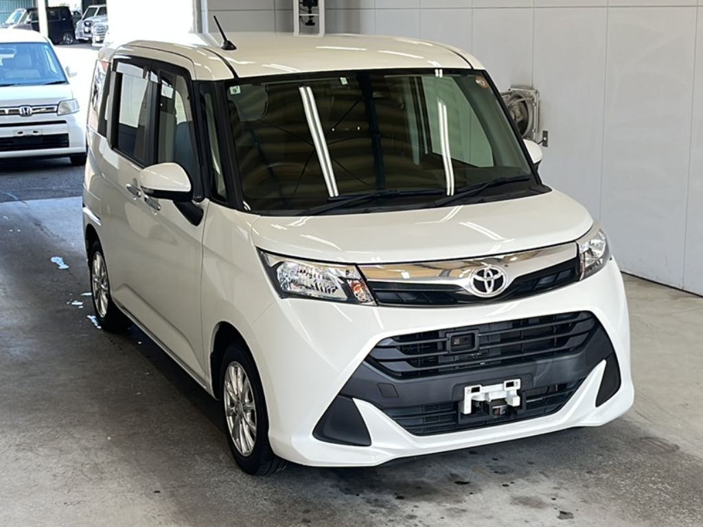 TOYOTA TANK