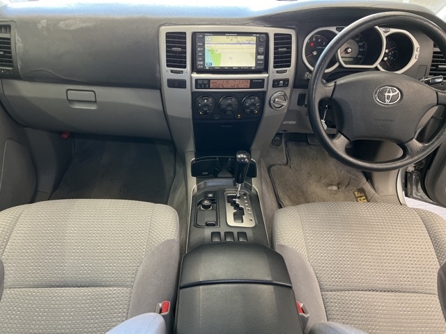 TOYOTA HILUX SURF