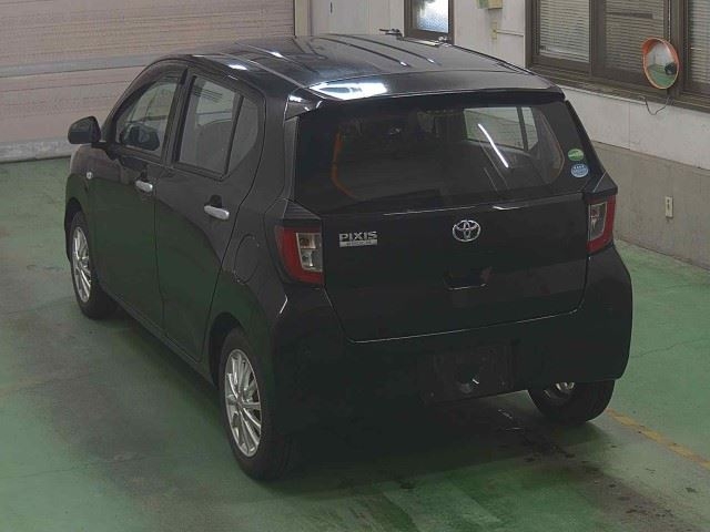TOYOTA PIXIS EPOCH