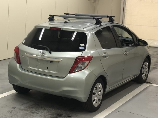 TOYOTA VITZ