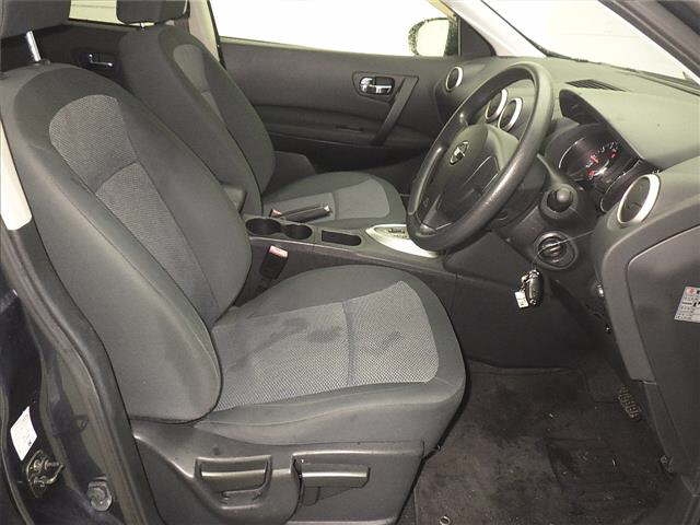 NISSAN DUALIS