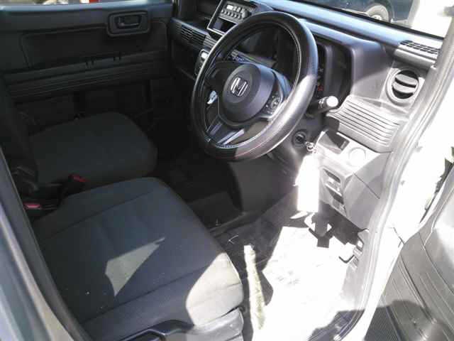 HONDA N-VAN