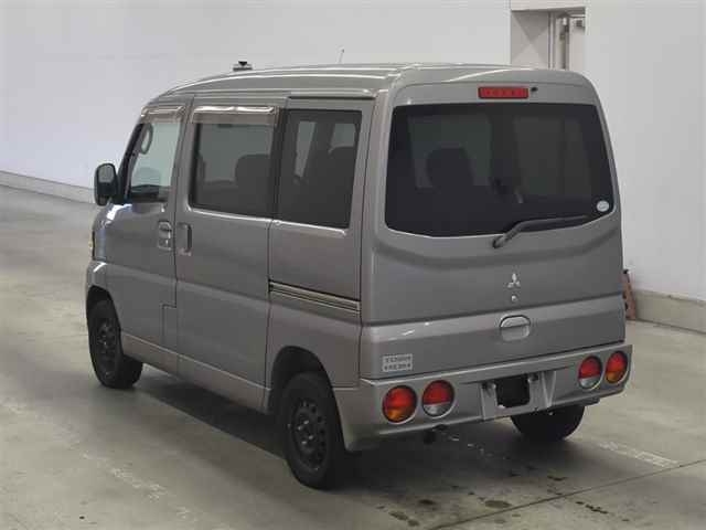 MITSUBISHI TOWN BOX