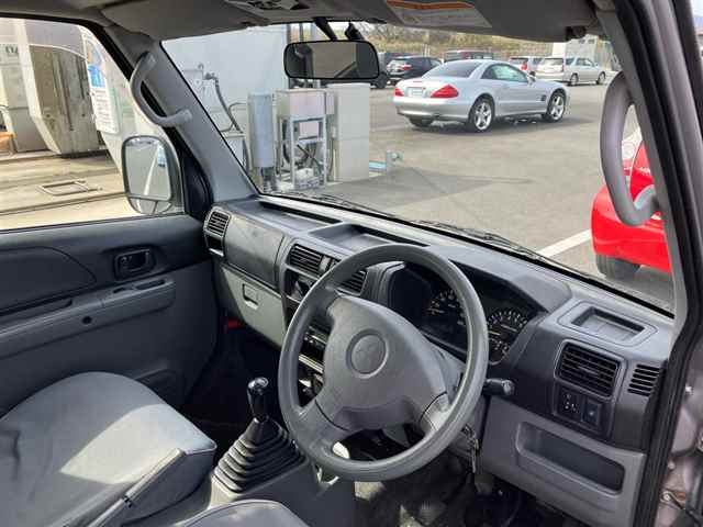 MITSUBISHI TOWN BOX