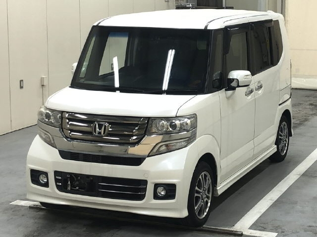 HONDA N-BOX