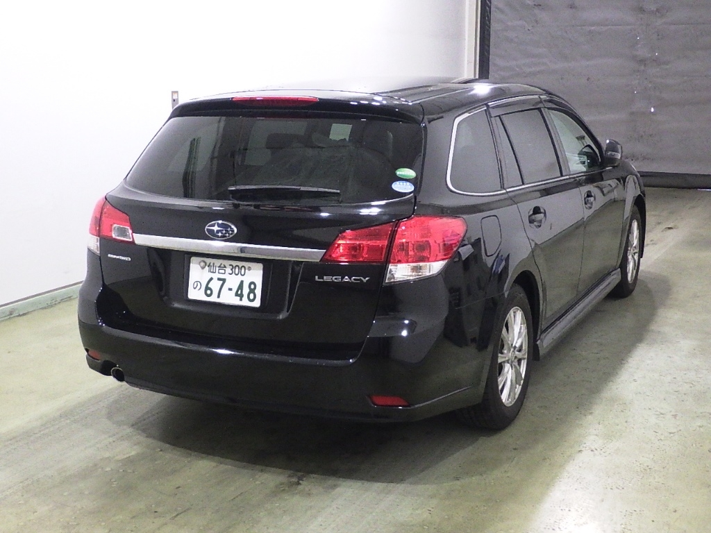 SUBARU LEGACY