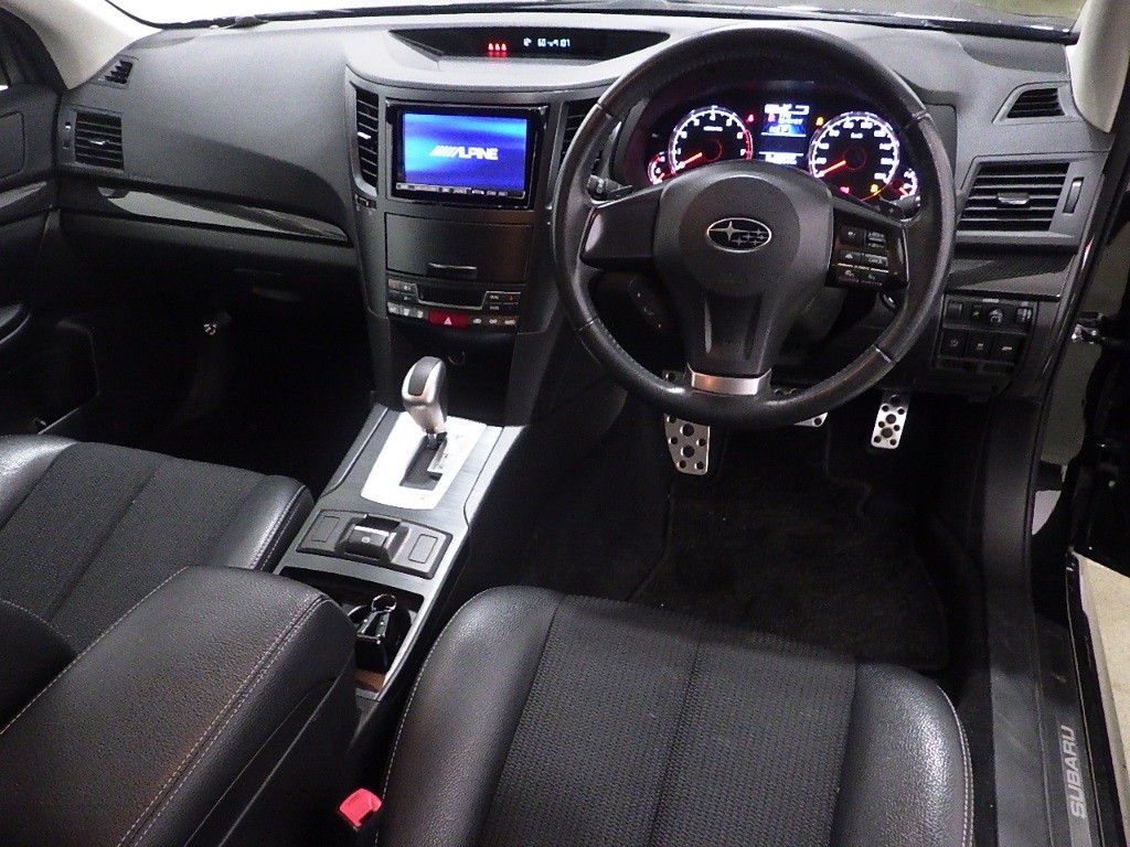 SUBARU LEGACY