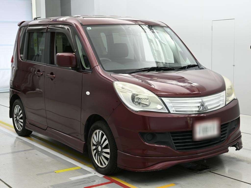 MITSUBISHI DELICA D:2
